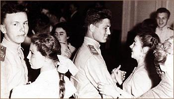  , 1959 .